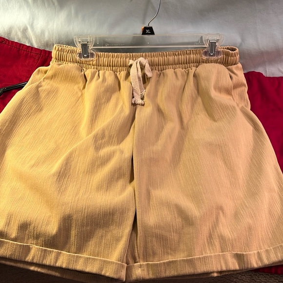 Pants - Shorts-Light Gold - Size L-Elastic waist
